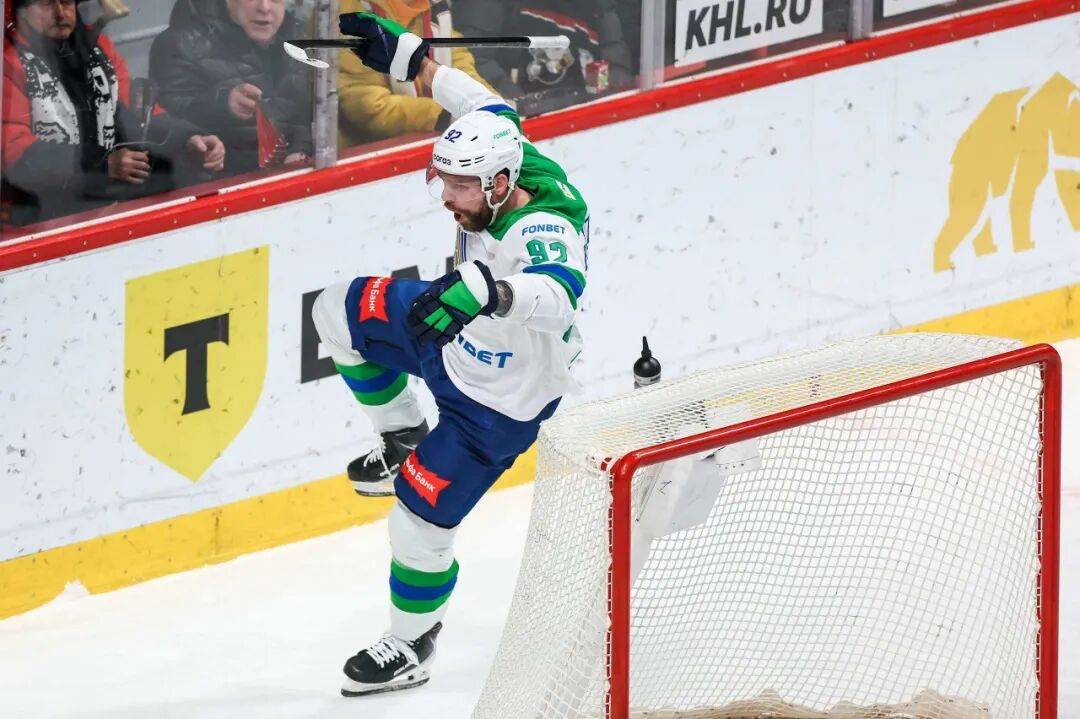 博彩网址导航-斯洛伐克队在本轮比赛中力保不败的是谁